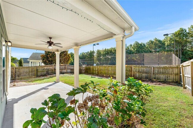 Building Photo - 4467 Water Mill Dr