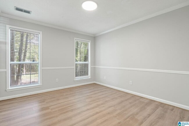 Building Photo - 205 Brookhollow Dr