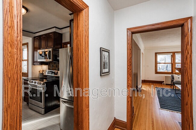 Building Photo - 1629 Watson Ave
