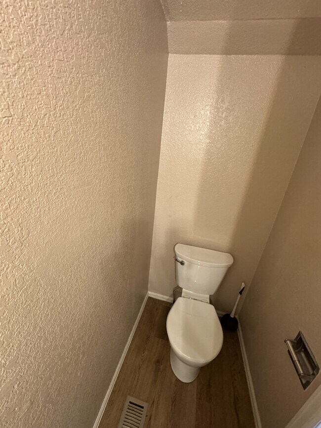 Building Photo - 2522 Knob Hill Ct