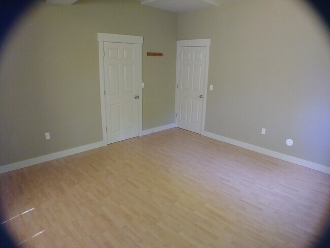 Bedroom - 11942 SE Lexington St