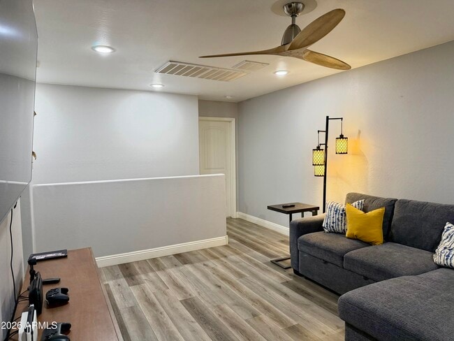 Building Photo - 4961 S Turbine