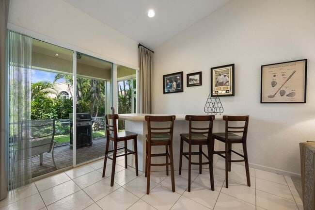 Building Photo - 4677 Carlton Golf Dr