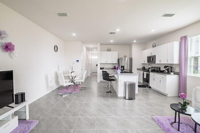 Building Photo - 1456 Isleta Lp
