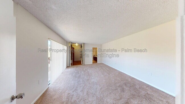 Building Photo - 1118 11th Ct