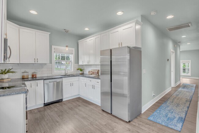 Building Photo - 1617 Dr DB Todd Jr Blvd