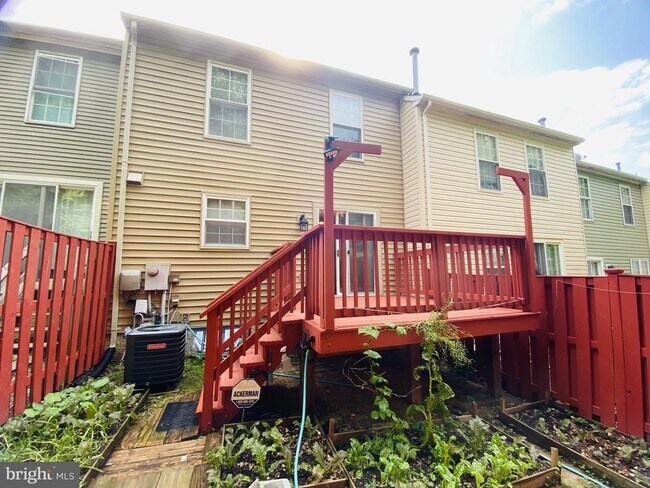 Building Photo - 12888 Hunterbrook Dr