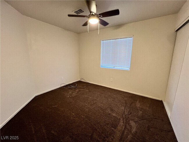 Building Photo - 3880 N Blue Wave Dr