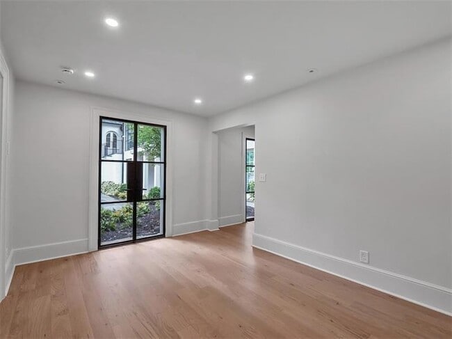 Building Photo - 3625 Tuxedo Rd NW