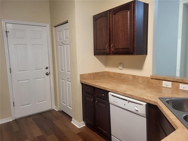 Building Photo - 37146 Highland Bluff Cir