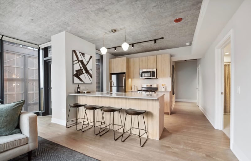 Building Photo - 1020 W Jackson Blvd