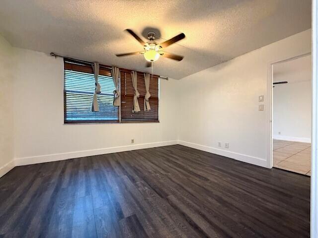 Building Photo - 4570 NW 18th Ave