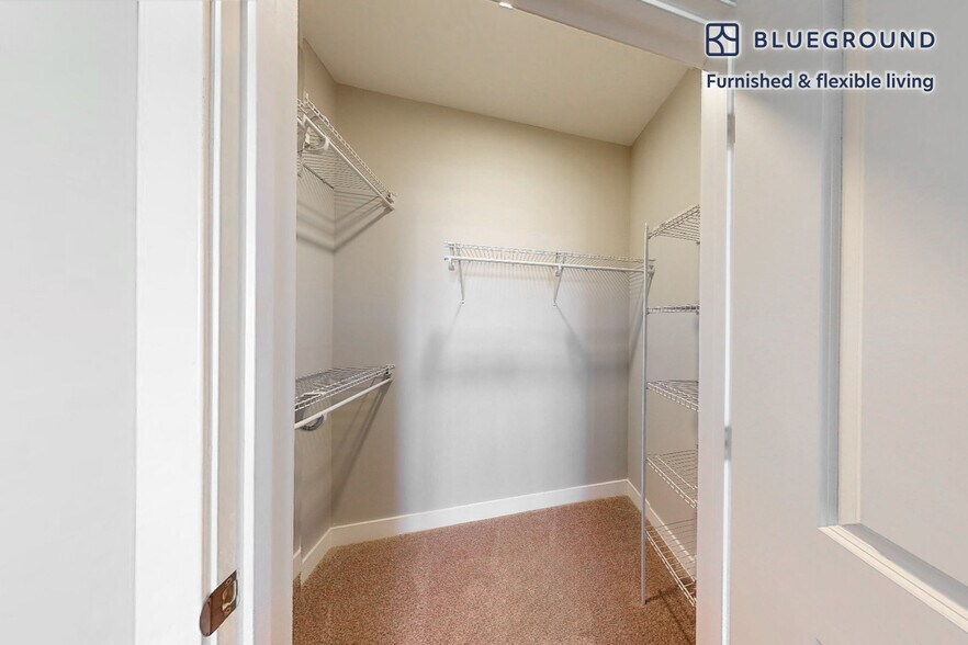 Building Photo - 155 Lenox St