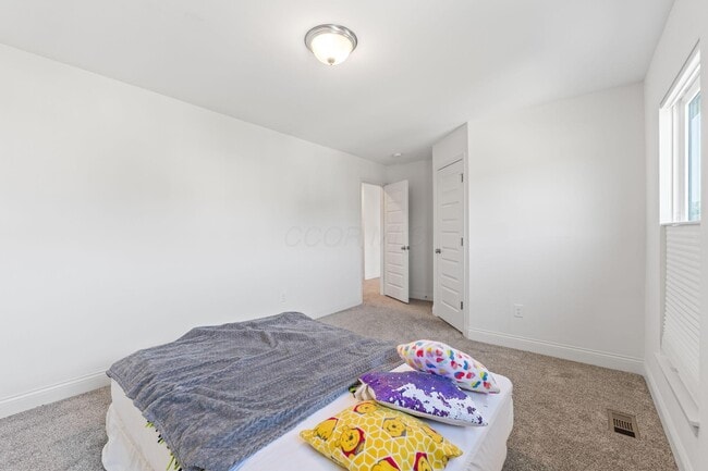 Building Photo - 3622 Switchgrass Ct