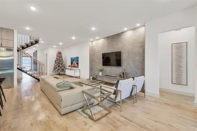 Building Photo - 7519 Robin Rd