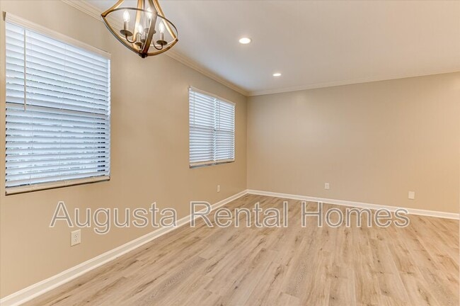 Building Photo - 1404 Johns Rd