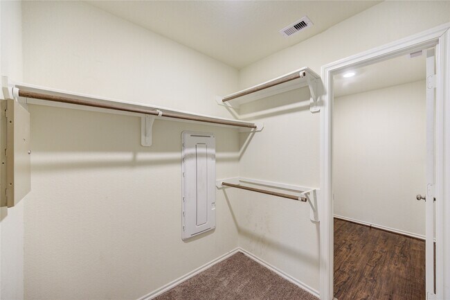 Building Photo - 18907 Via Flora Dr