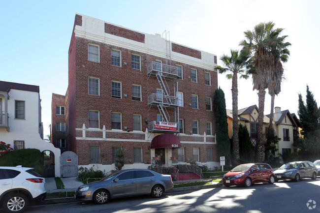 Primary Photo - Stanford Apartments