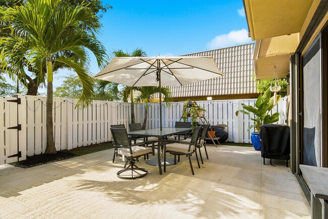 Building Photo - 6818 68th Way