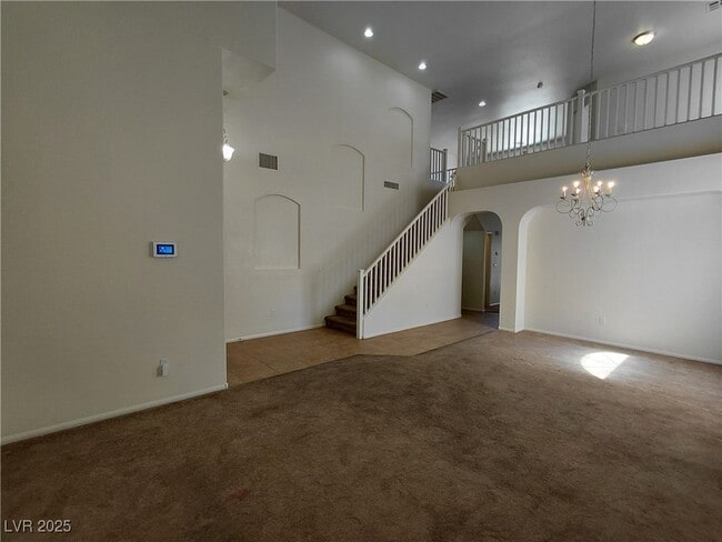 Building Photo - 452 Crocus Hill St