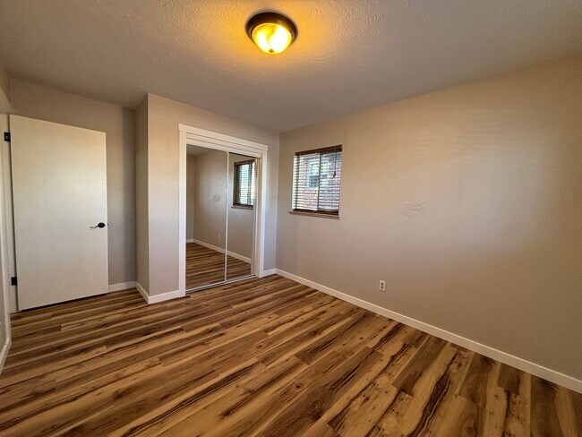 Building Photo - 3 Bed, 1 Bath Home for Rent, Available Now!  MileStone Real Estate Services