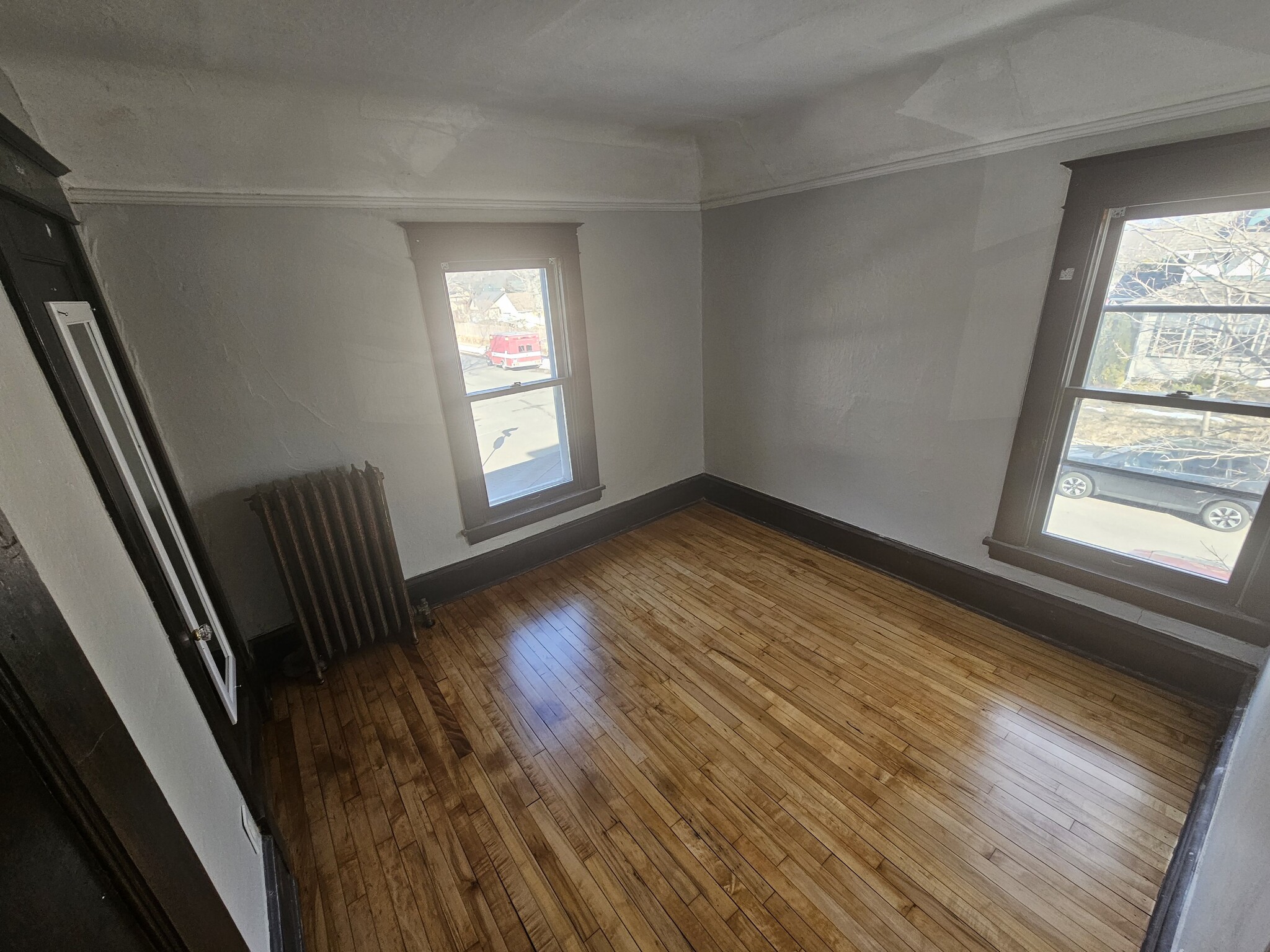 2nd Floor Bdrm 1 - 3901 11th Ave S