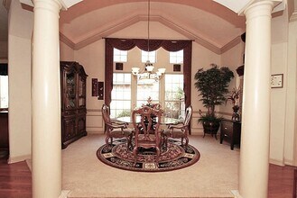 Building Photo - 3810 Rose Grove Ln
