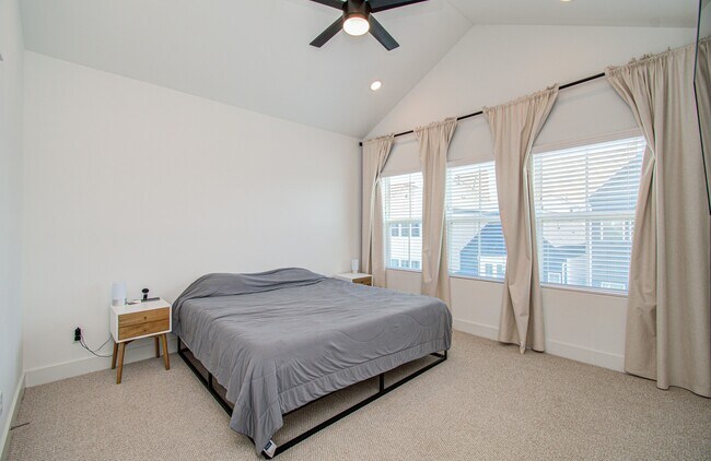 Building Photo - 8325 Springwood Crk Ln