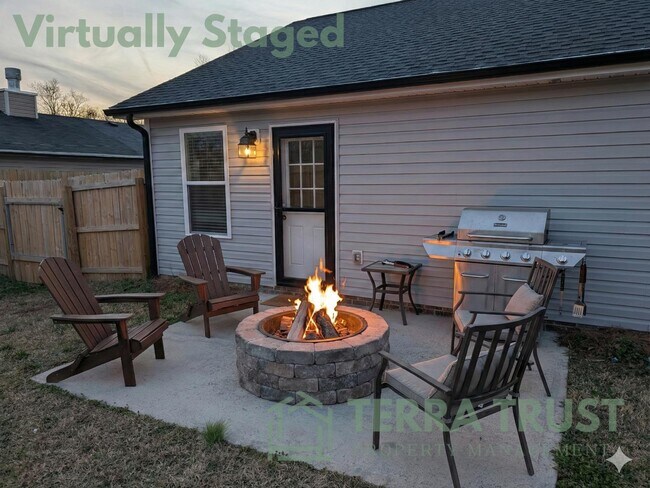 Building Photo - 806 Grace Ave