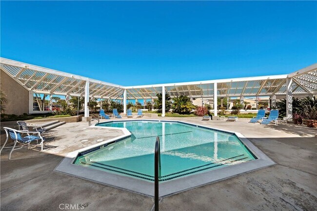 Building Photo - 31222 Palma Dr