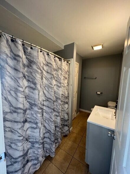 Building Photo - 204 Columbus Ave