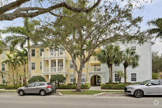 Building Photo - 225 Murcia Dr