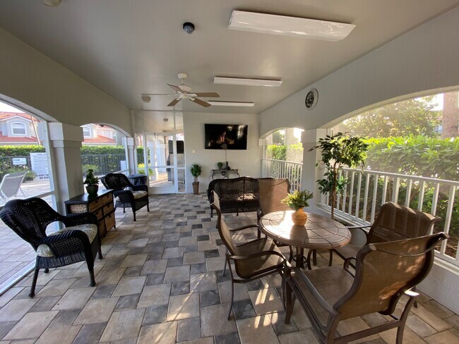 Building Photo - 2200 Arielle Dr