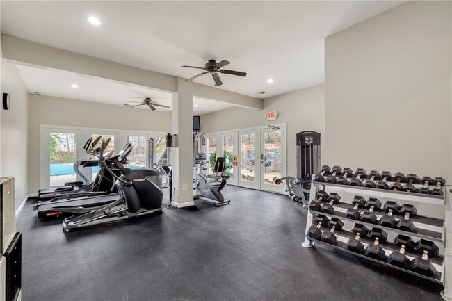 Building Photo - 1105 Garden Ct