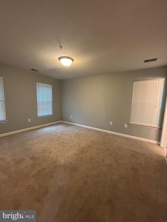 Building Photo - 13107 Millhaven Pl