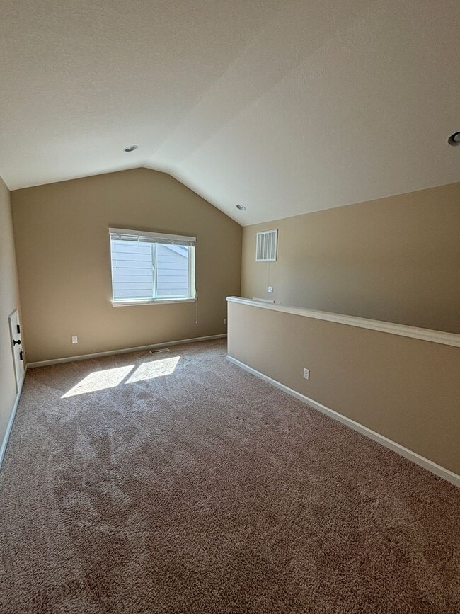 Building Photo - NW Portland- Newer Bethany Home! Gourmet Kitchen, Open Loft/Landing, Large  Master Suite!