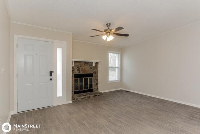 Building Photo - 8222 Strawberry Pt, Charlotte, NC 28215