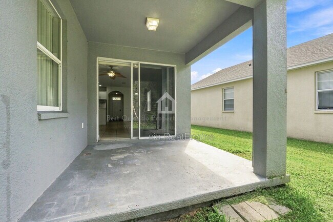 Building Photo - 10402 Eastpark Lake Dr