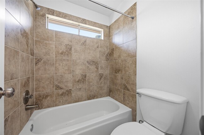 Building Photo - 9934 Aldwell Ct
