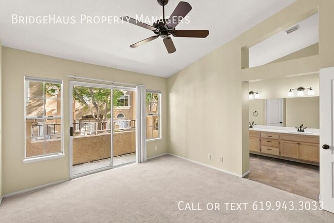 Building Photo - 11048 Portobelo Dr