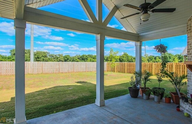 Building Photo - 319 Pearl Moss Ln