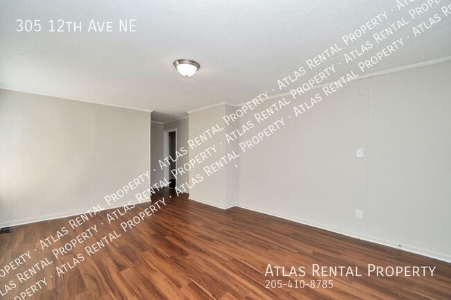 Building Photo - 305 12th Ave NE