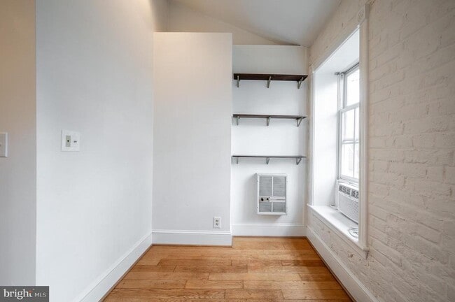 Building Photo - 310 Prince St