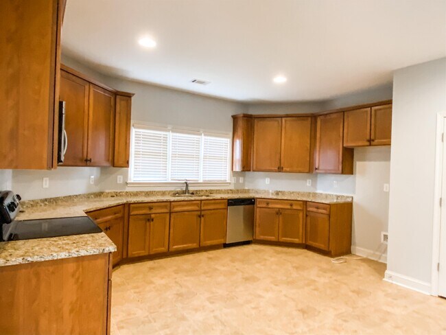 Building Photo - 22844 Rimbred Ct