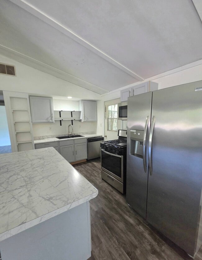Building Photo - 4609 Stettin Dr