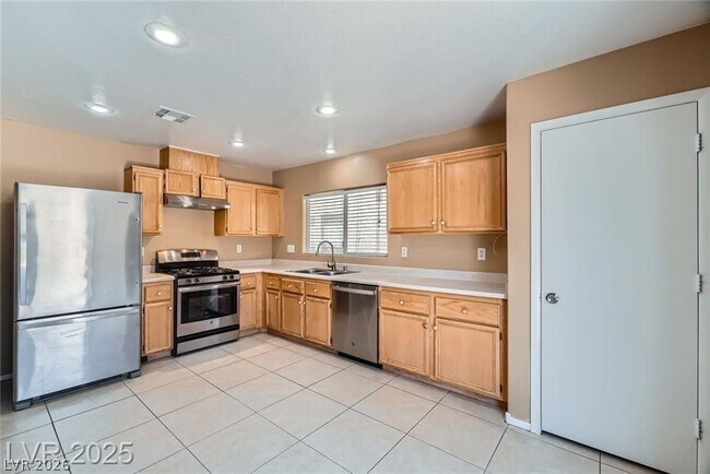 Building Photo - 3141 Diamond Crest Ln