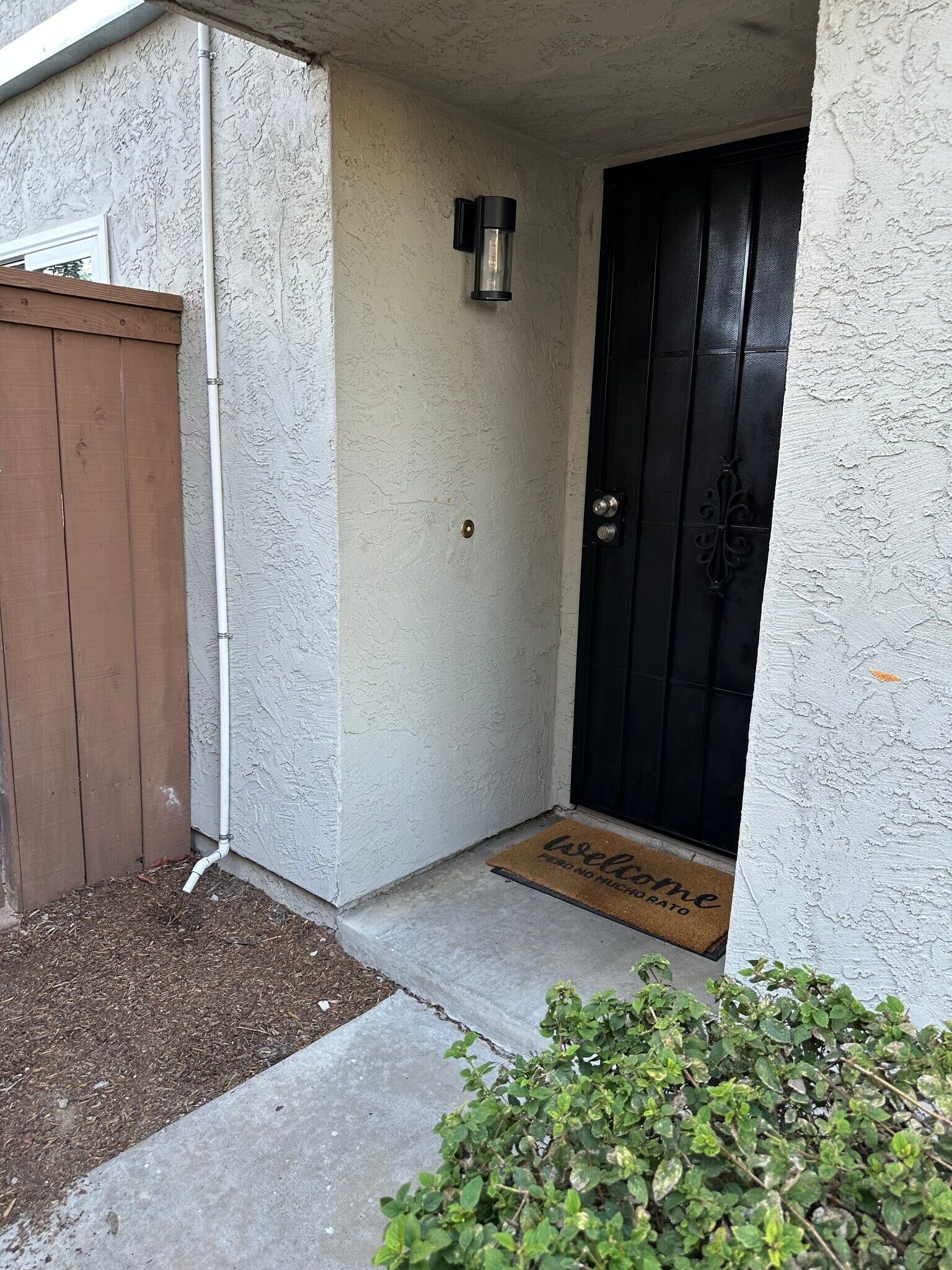 Building Photo - 2604 Pennington Ln