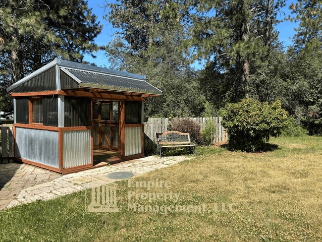 Building Photo - 10239 Baldy Mountain Rd