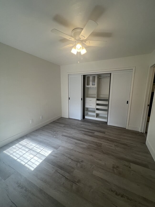 Building Photo - 3000 Chautauqua Ave