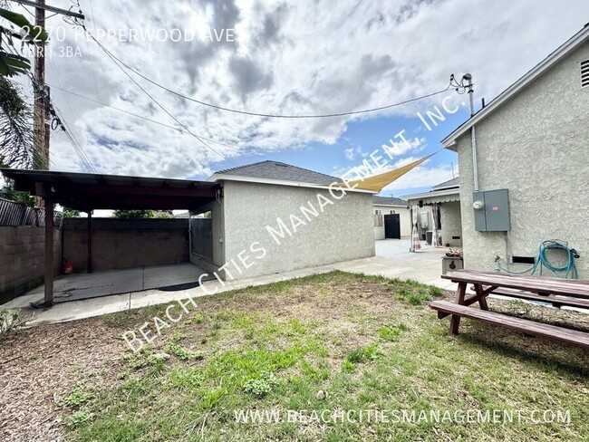 Building Photo - 2270 Pepperwood Ave